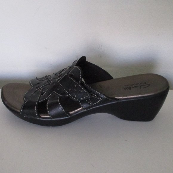 Clarks Bendables Womens Black Leather Slide Wedge Sandal - Size 7M - Picture 4 of 10